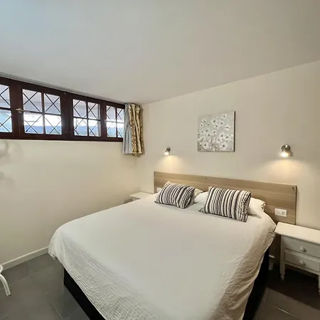 Neptuno Pool & Experience By Sydney Playa Sur * Puerto de Santiago (Tenerife)